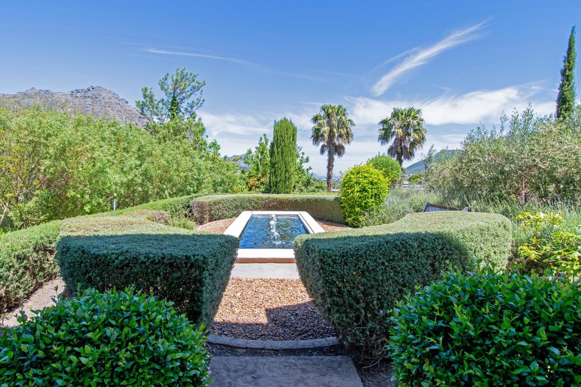 Chateau Neuf Du Cap Hout Bay Esterno foto
